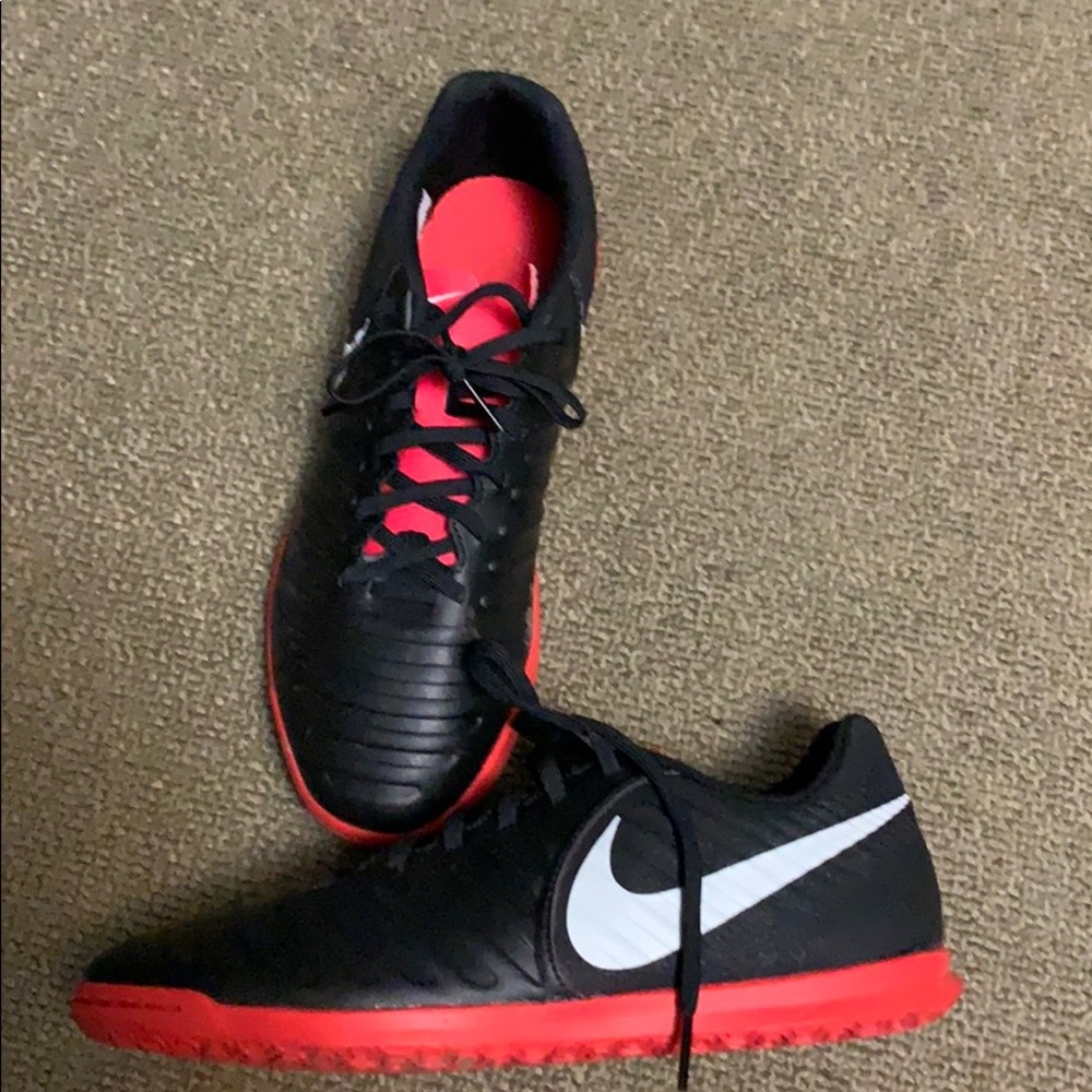 Nike Tiempo